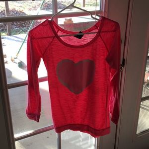 Pink heart shirt💕